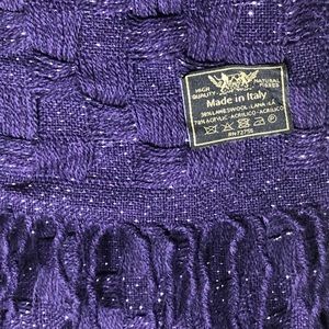 VERY SOFT Italian made knit scarf